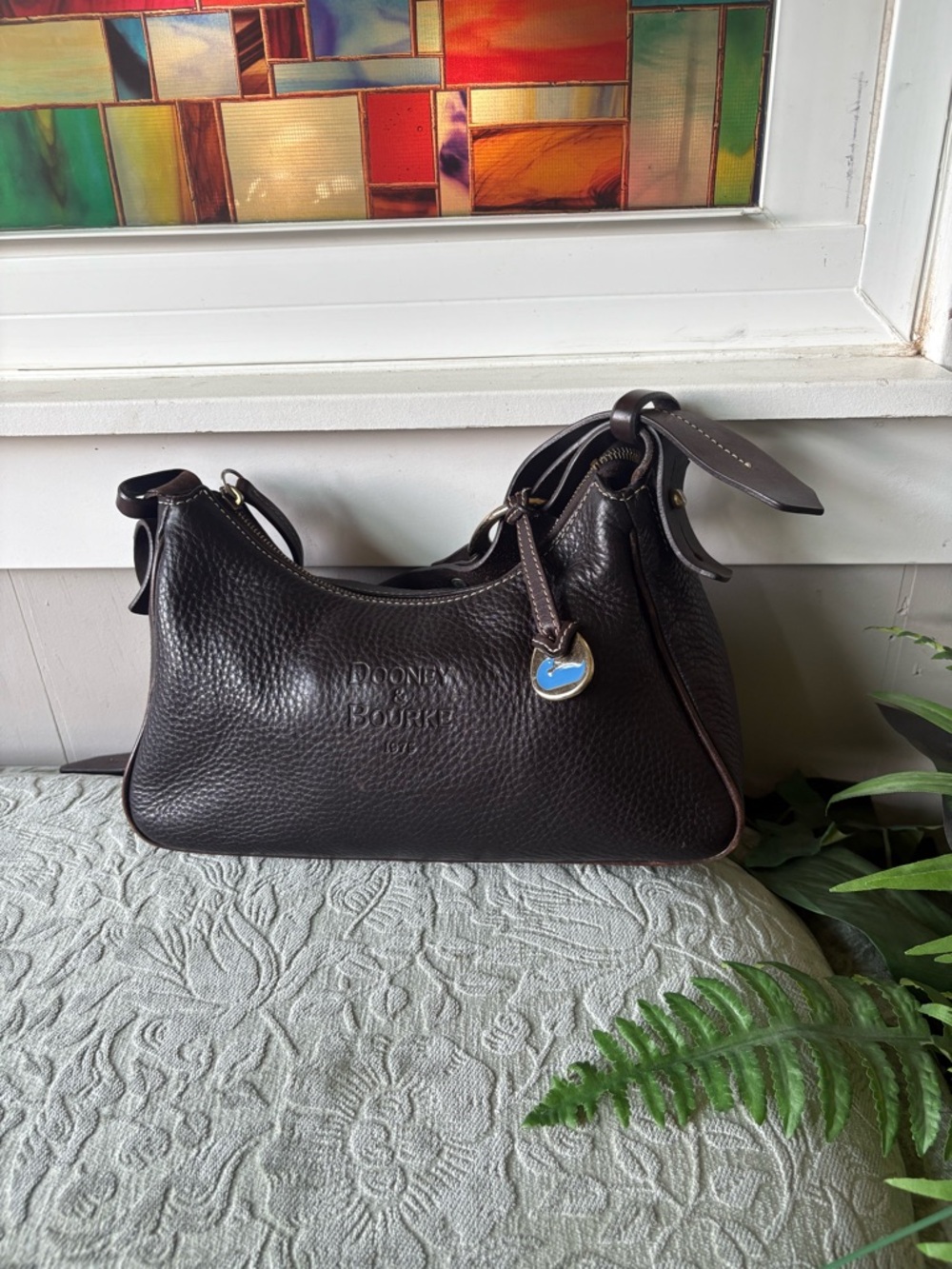 Vintage Dooney & Bourke shoulder bag
